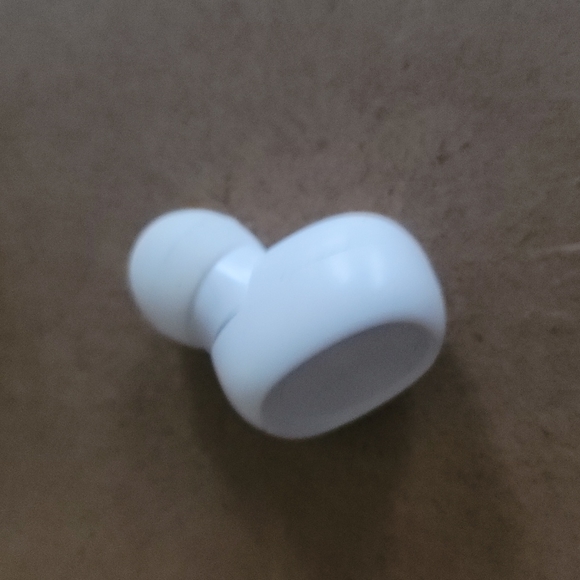 photive Headphones Photive Earbuds That Go In Your Ear Rest In The